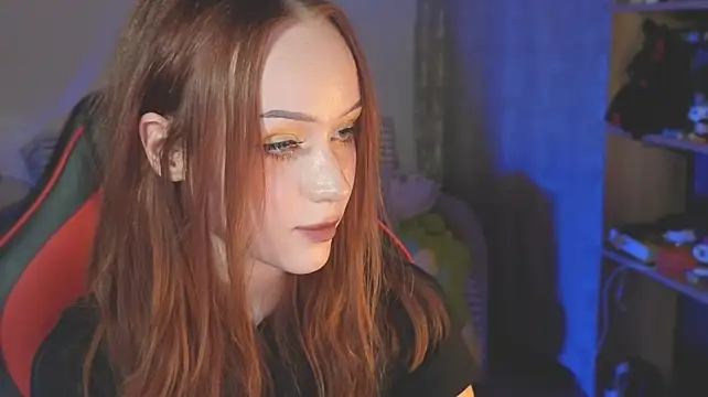 Chatroom XXX en direct de shyghostt