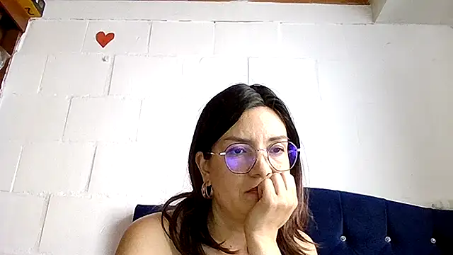 princessbella93 现场XXX聊天