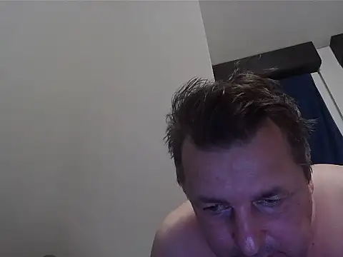 Онлайн чат XXX boy0230M