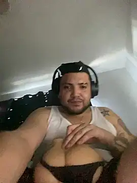Chat XXX ao vivo de GusanoDelicioso