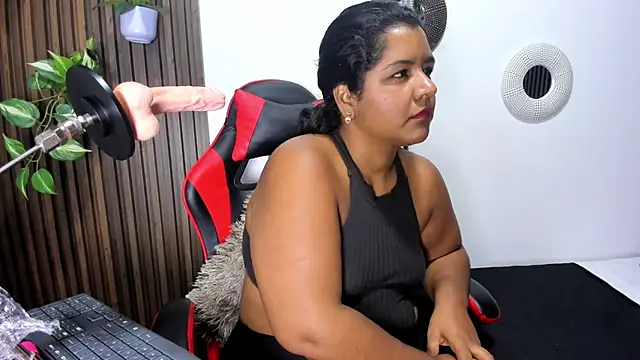 Slutty_Vicky 라이브 XXX 채팅