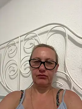 Chat +18 de SunnyAmelia45 ao vivo