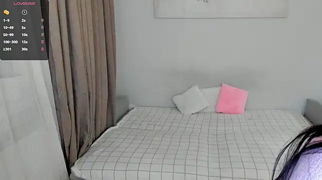 XXX chat uživo modela crystal_lilith