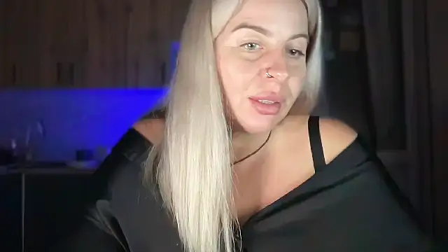 Živý XXX chat Lisorine