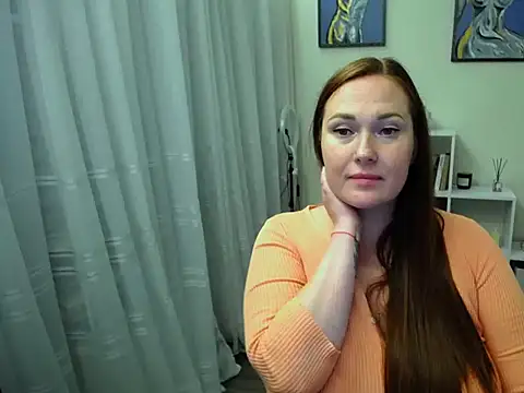 Lady_Tiana's Live XXX Chat