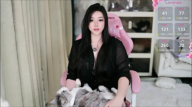 Qinghoa 现场XXX聊天