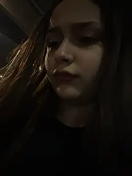 EvelynFly's Live XXX Chat