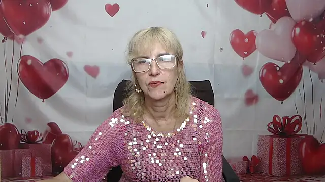 Онлайн чат XXX PattySanny