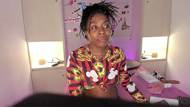 TaylorBloom Live XXX Chat