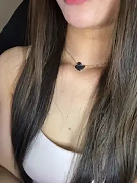 Yiyina_17: απευθείας συνομιλία ΧΧΧ
