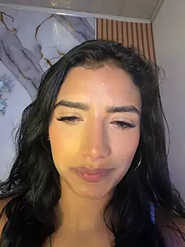 AlinaArgii – Live XXX-chat