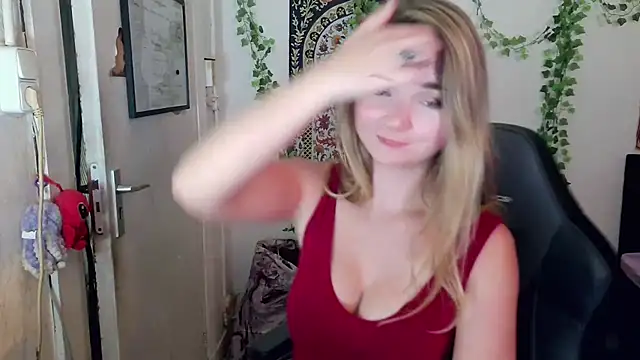 Chat +18 de PrinsesCirilla ao vivo