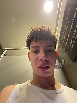 Show Webcam de yoursexyjose