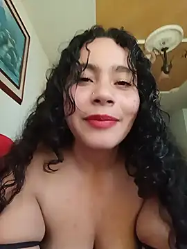 Chatroom XXX en direct de Yaya_paid