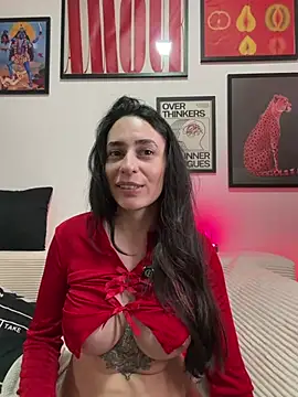 SmithCaroline's Live XXX Chat