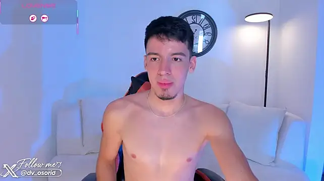 david_osoriox's Live XXX Chat