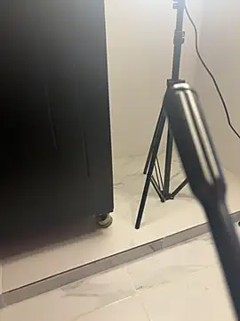 Zow_ XXX чат на живо