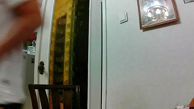 XXX chat uživo modela Yashax