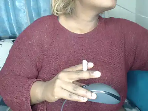 Chat XXX ao vivo de SideChick1011