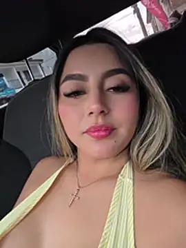 CelesteBlaze_ Chat XXX in diretta