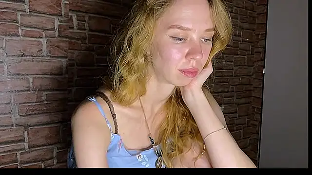 ElizaStorm's Live XXX Chat