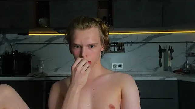 lolKenDowson live XXX chat