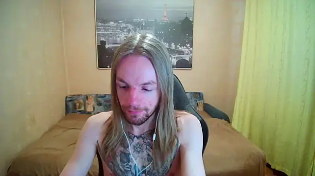 XXX chat uživo modela AdamDickens