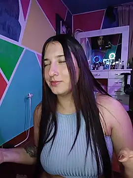 XXX chat uživo modela Mysticdooll69