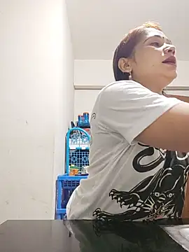 Odhora-20 Chat XXX in diretta