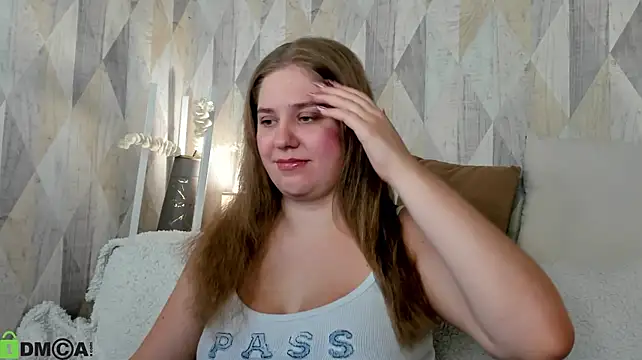 Онлайн чат XXX Megan_Violer