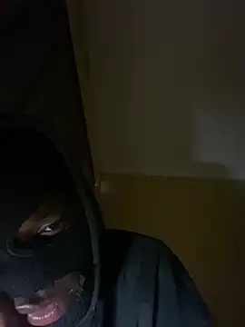 Thabang13_のウェブカメラショー