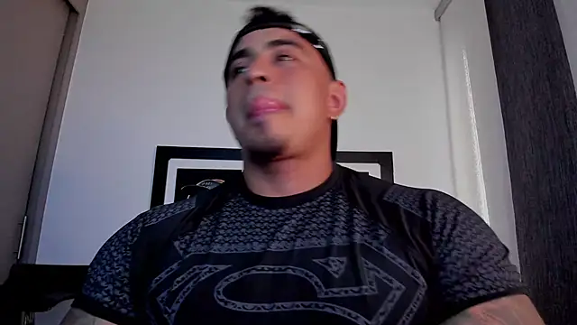 XXX chat uživo modela Maxcarrther