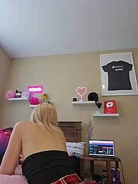 Chat XXX ao vivo de AmethystFoxx