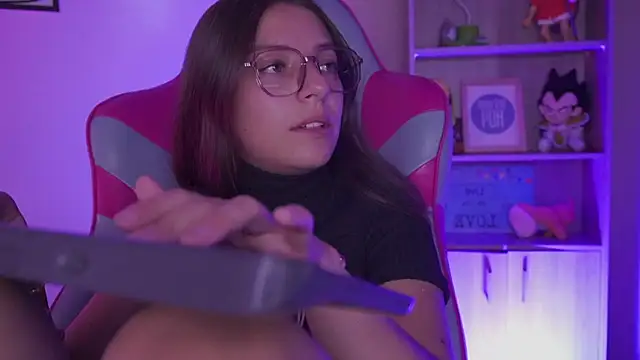Chat XXX en directo de milly_kenner