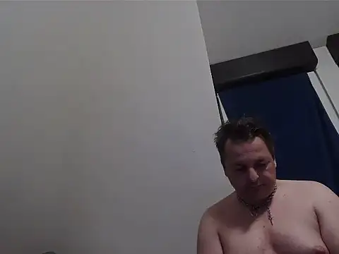 Chat +18 de boy0230M ao vivo