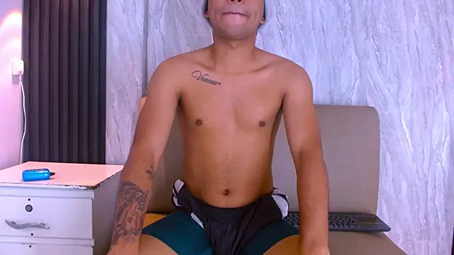Brandon_Mark_ – Naživo XXX chat
