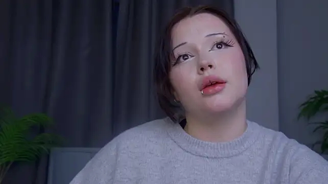 Chat XXX ao vivo de KittyNuarr