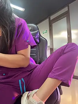 iris_cuteface Chat XXX in diretta