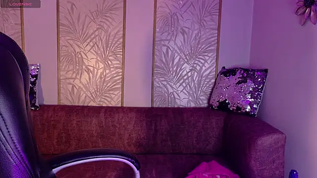 Laurengh_ Chat XXX in diretta