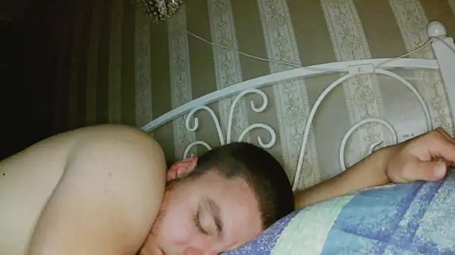 Chat +18 de Yashax ao vivo