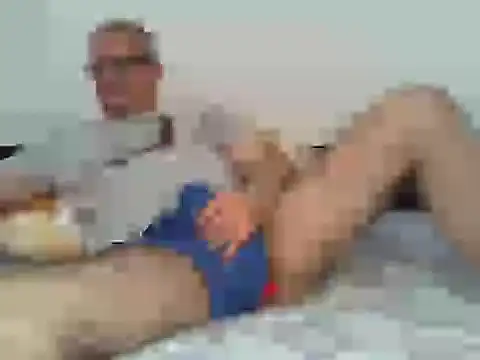 eyess12n Live XXX chat