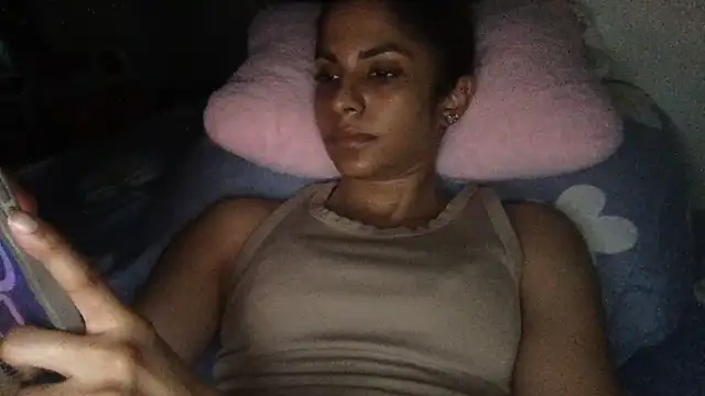 karlatiburcio's Live XXX Chat