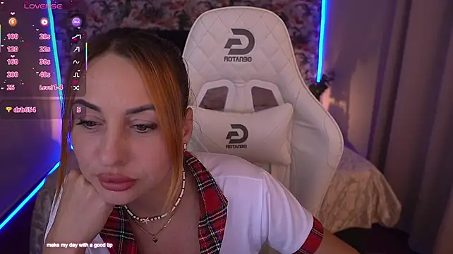 Онлайн чат XXX KristiiMax