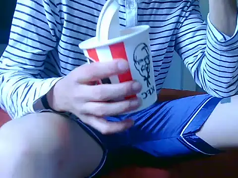 Latinopervs 现场XXX聊天