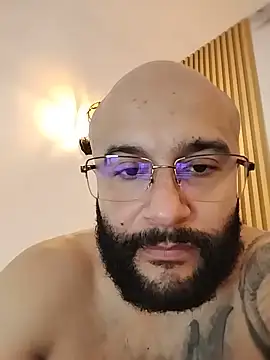 Luke__09 Live XXX Chat