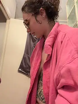 ladyturtle's Live XXX Chat