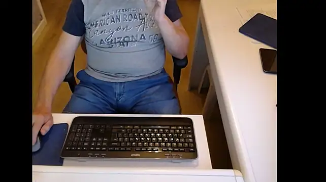 dutchpornking Chat XXX in diretta
