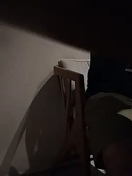 XXX chat uživo modela jpcowbow