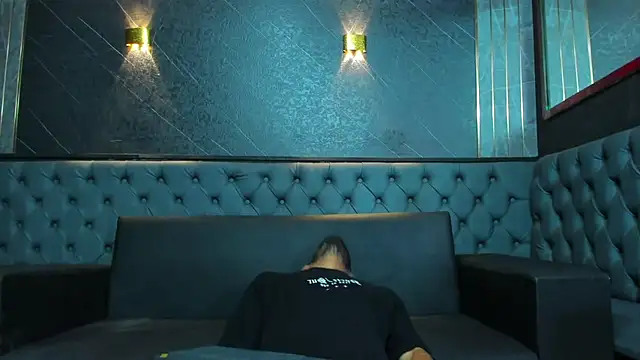 Andres_Bless élő XXX-chatje