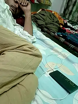 HOTHARDFUCKER0 Adlı Modelin Canlı XXX Sohbeti